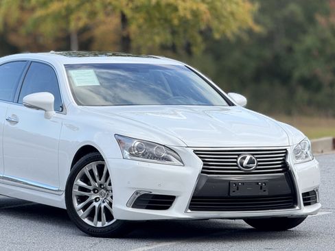 Used 2014 Lexus LS 460 image 44