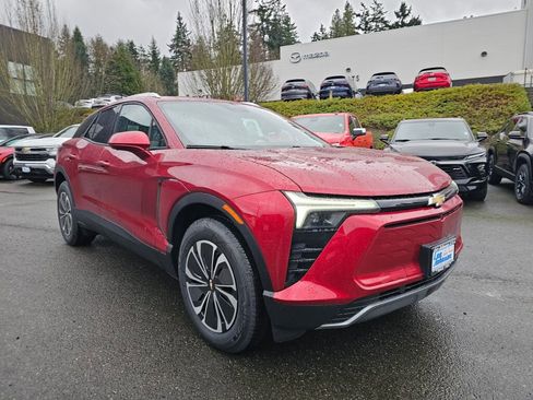 New 2026 Chevrolet Blazer EV LT image 3