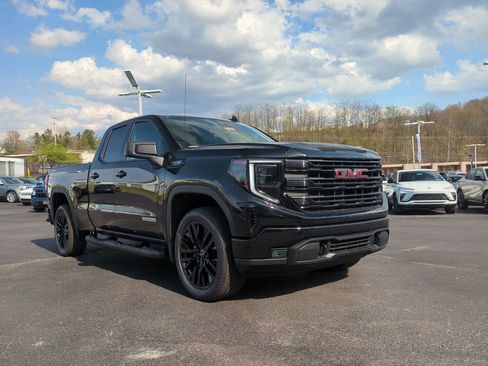 New 2026 GMC Sierra 1500 Elevation w/ Elevation Select Package AWD/4WD image 3