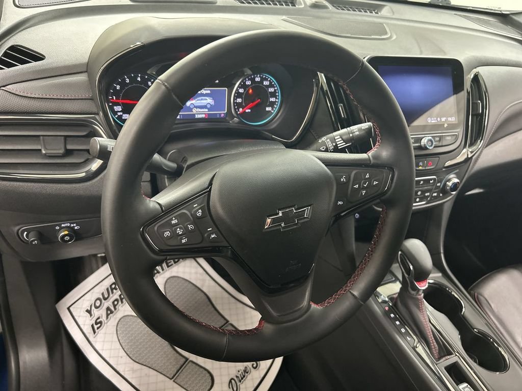 Certified 2023 Chevrolet Equinox RS w/ RS Leather Package AWD/4WD image 4