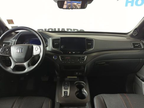 Certified 2022 Honda Passport TrailSport image 11