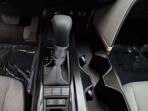 Certified 2025 Toyota Camry LE w/ Convenience Package image 12