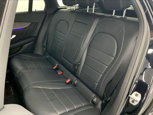 Certified 2022 Mercedes-Benz GLC 300 image 18