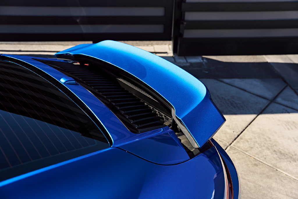 Used 2017 Porsche 911 Carrera GTS RWD image 7