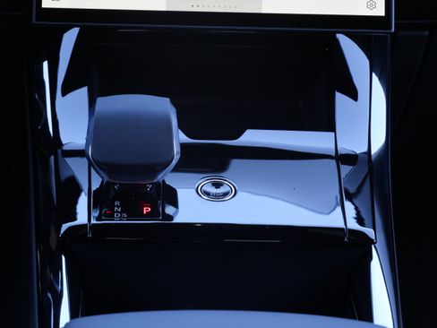 New 2026 Land Rover Range Rover Sport Dynamic SE AWD/4WD image 9