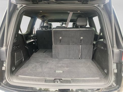 Used 2024 Jeep Wagoneer Series II w/ Flexible Seating Group AWD/4WD image 26