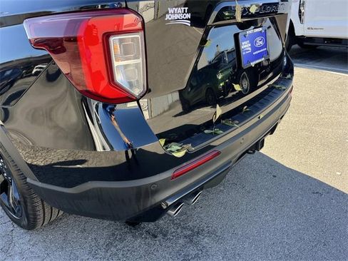 Used 2022 Ford Explorer ST w/ Equipment Group 401A image 10
