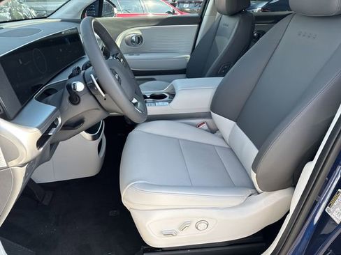 New 2026 Hyundai Ioniq 9 SEL image 9