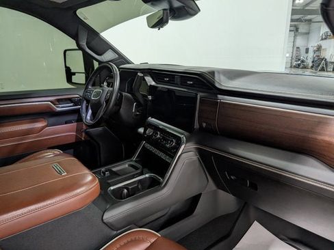 Used 2024 GMC Sierra 2500 Denali Ultimate w/ Max Trailering Package image 21