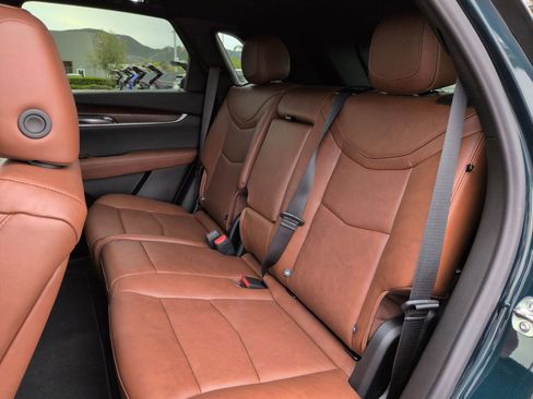Used 2026 Cadillac XT5 Premium Luxury image 30