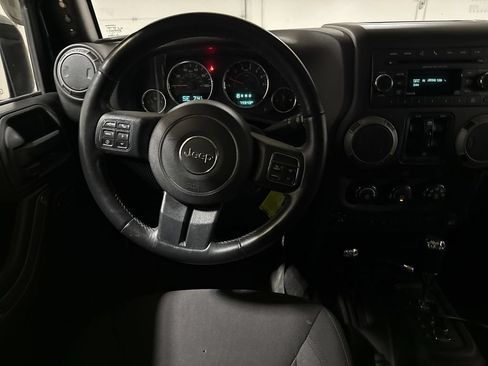 Used 2016 Jeep Wrangler Unlimited Sport w/ Quick Order Package 24S AWD/4WD image 11