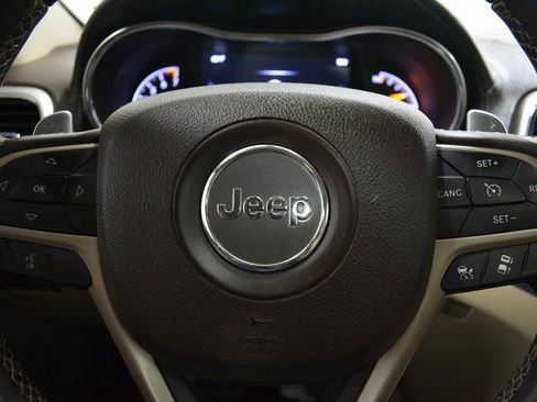 Used 2014 Jeep Grand Cherokee Overland w/ Advanced Technology Group image 12