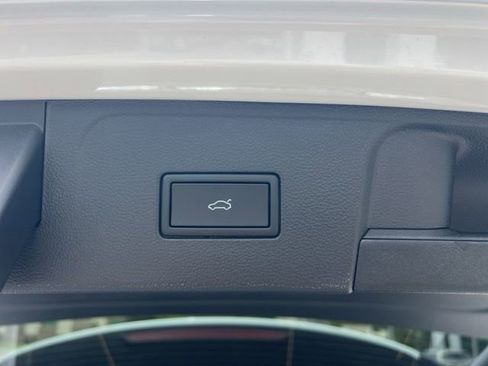 New 2026 Volkswagen Atlas SEL image 29