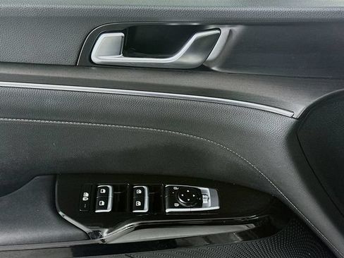 Used 2025 Kia K5 GT-Line AWD/4WD image 19