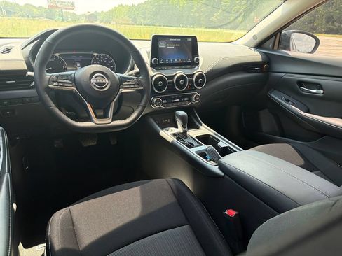 Used 2025 Nissan Sentra SV w/ All-Weather Package FWD image 22