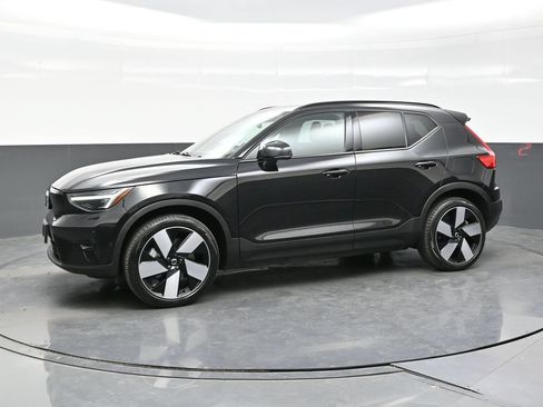 Used 2023 Volvo XC40 Recharge Ultimate w/ Protection Package Premier AWD/4WD image 3