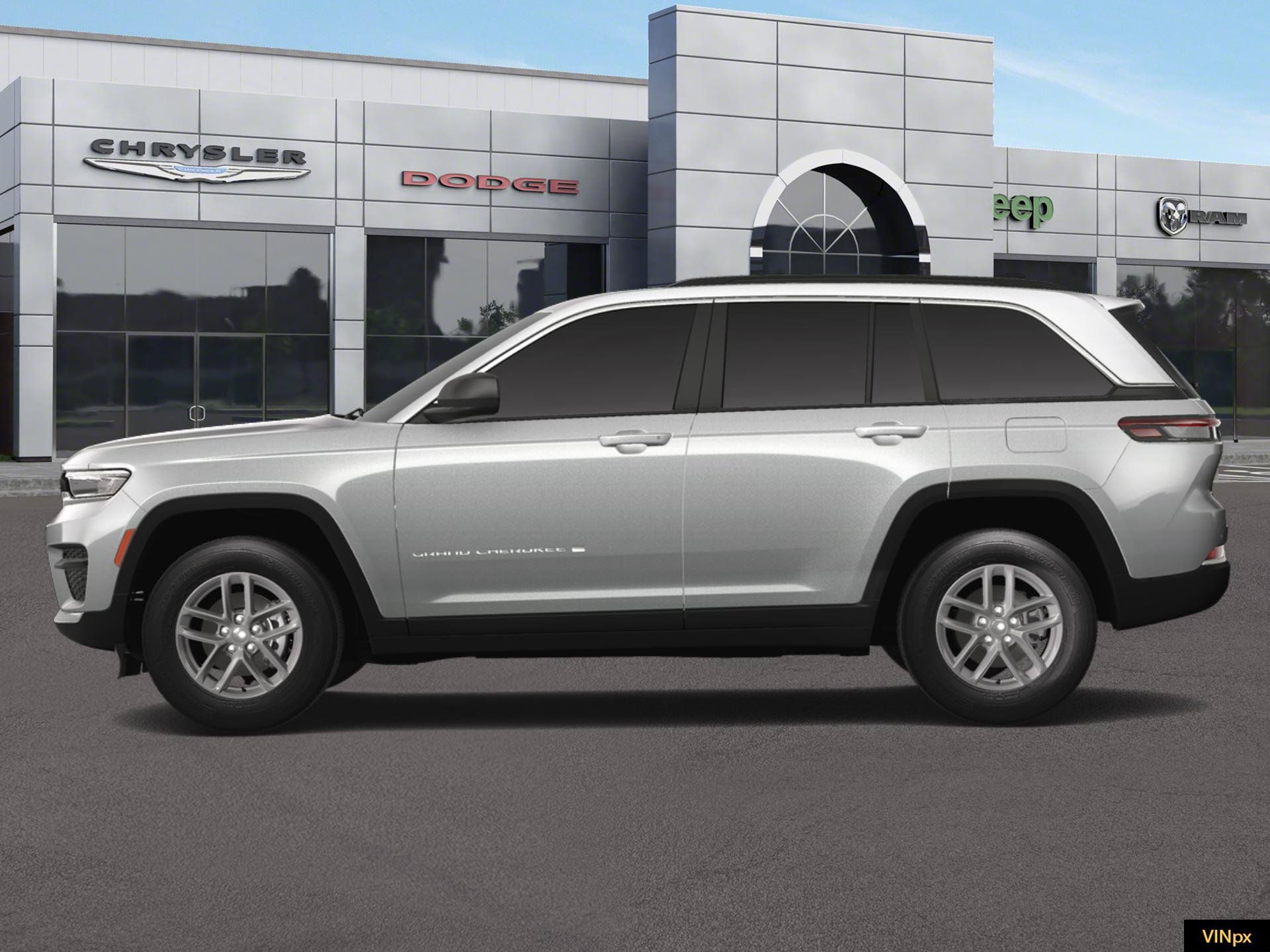 New 2025 Jeep Grand Cherokee Laredo X w/ Luxury Tech Group I AWD/4WD image 3