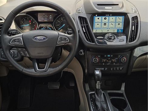 Used 2017 Ford Escape Titanium w/ Equipment Group 301A AWD/4WD image 9