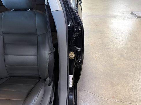 Used 2005 Dodge Magnum R/T image 59