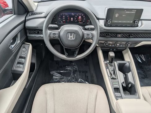 Certified 2023 Honda Accord LX image 15