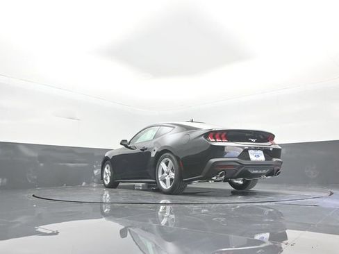 New 2026 Ford Mustang Coupe image 21