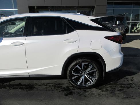 Used 2019 Lexus RX 350 AWD image 4