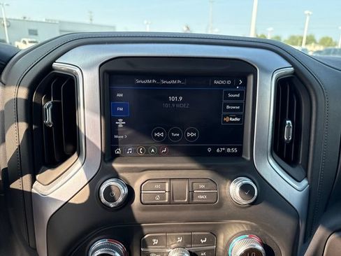 Used 2019 GMC Sierra 1500 SLT w/ SLT Premium Package AWD/4WD image 22