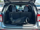 Used 2021 Ford Explorer XLT w/ Equipment Group 202A image 6