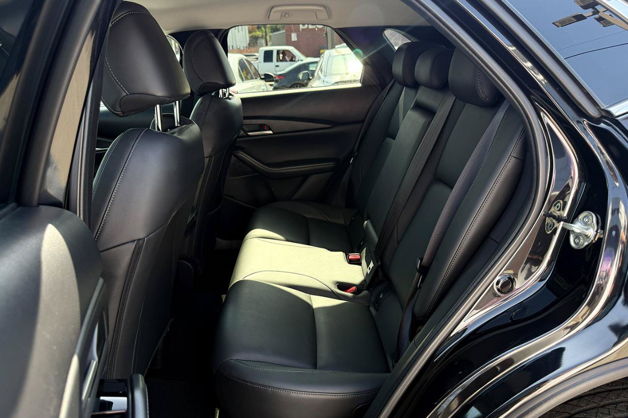 Used 2024 MAZDA CX-30 AWD 2.5 S w/ Select Sport Pkg image 19