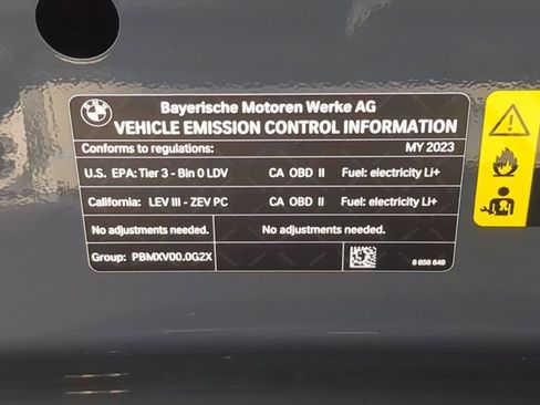 Used 2023 BMW i4 M50 image 27