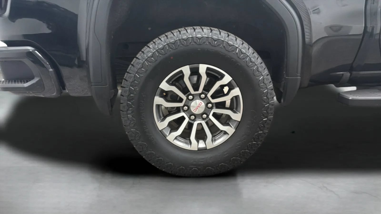 Used 2020 GMC Sierra 1500 AT4 w/ AT4 Premium Package AWD/4WD image 25