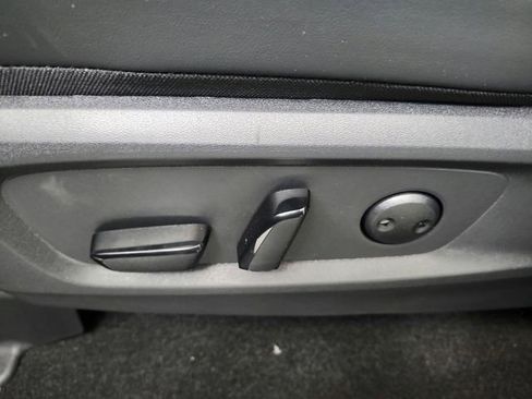 New 2026 Nissan Pathfinder SL w/ SL Premium Package FWD image 20