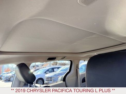 Certified 2019 Chrysler Pacifica Touring-L Plus w/ Advanced Safetytec Group image 20