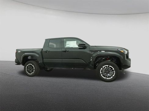New 2025 Toyota Tacoma TRD Sport image 28