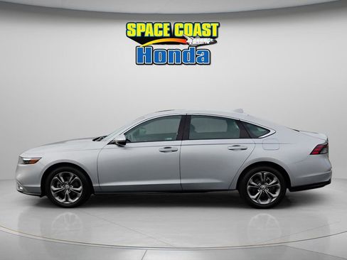 Used 2024 Honda Accord EX image 9