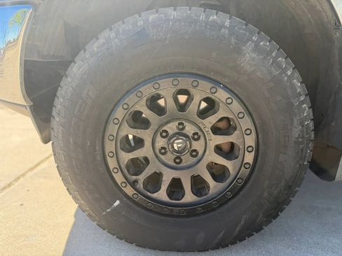 Used 2007 Nissan Frontier SE w/ Power Pkg image 14