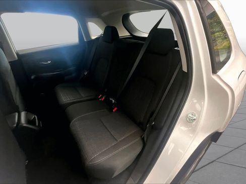 Used 2024 Honda HR-V LX image 18