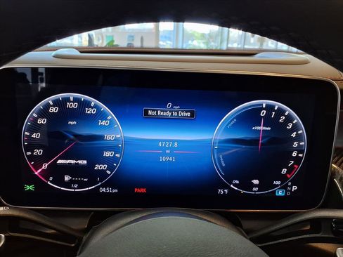 Used 2025 Mercedes-Benz GLC 63 AMG S image 28