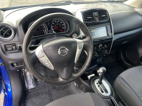 Used 2017 Nissan Versa FWD image 13