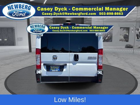 Used 2025 RAM ProMaster 2500 w/ U-Haul Equipment Group FWD image 6