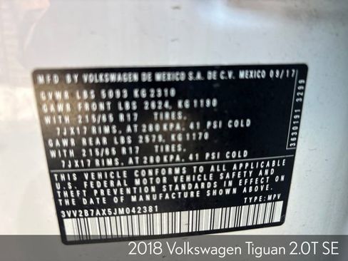 Used 2018 Volkswagen Tiguan SE AWD/4WD image 33