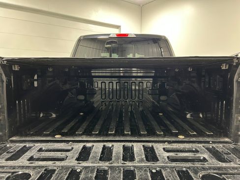 Used 2016 Ford F150 Lariat w/ Equipment Group 502A Luxury image 29