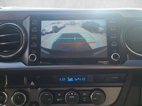 Used 2021 Toyota Tacoma TRD Off-Road image 13