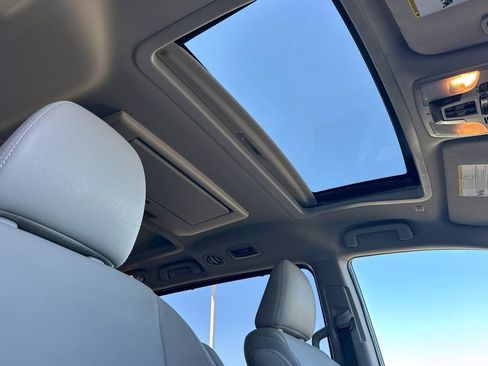 Certified 2020 Toyota Sienna Limited Premium FWD image 20