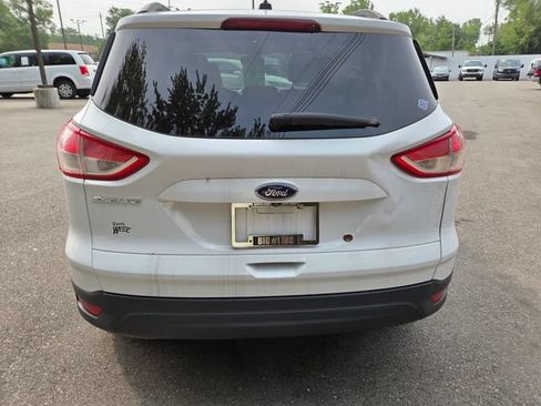 Used 2014 Ford Escape S w/ Equipment Group 101B FWD image 5