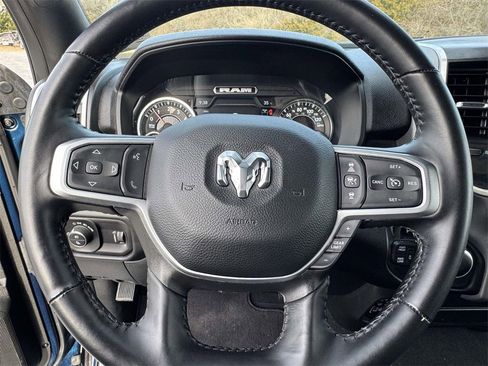 Used 2024 RAM 2500 Big Horn w/ Safety Group image 17