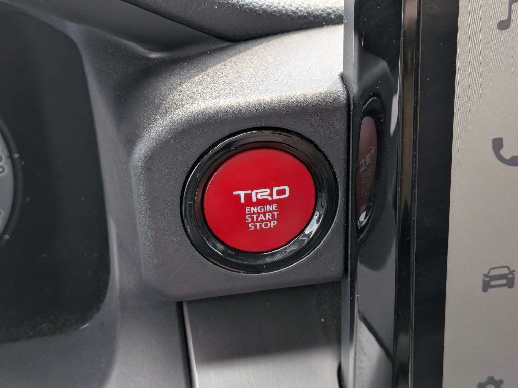 Used 2025 Toyota Tacoma TRD Sport w/ TRD Sport Premium Package AWD/4WD image 29