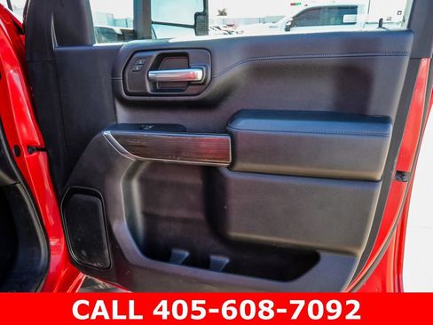 Used 2022 Chevrolet Silverado 2500 LT w/ Convenience Package image 14