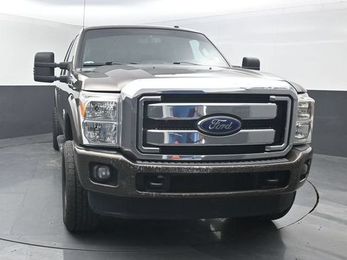 Used 2015 Ford F250 Lariat w/ Lariat Interior Package AWD/4WD image 11