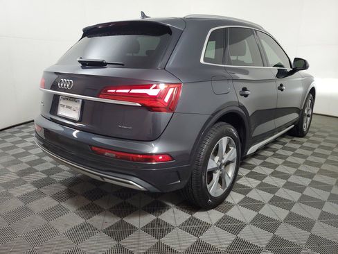 Used 2023 Audi Q5 2.0T Premium Plus w/ Premium Plus Package AWD/4WD image 7